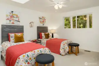 Bedroom 4 of 4