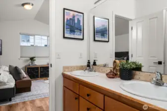 Attached Jack and Jill bathroom.