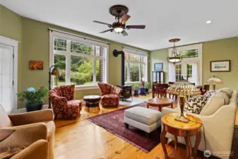 Cozy front room and dining area with wood burning stove for cold winter nights.