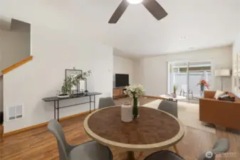 (Virtual staging)