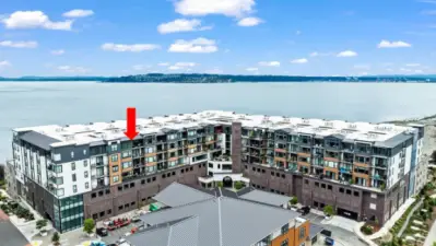Enjoy penthouse living overlooking the neighborhood. The lifestyle everyone wants.
