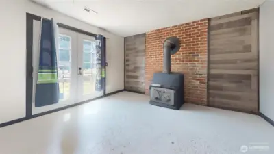 Lower level living space