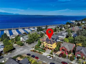 Excellent location with views of the puget sounds and salt water breeze.