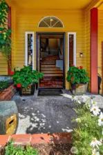 Welcome to the sweet Sunset Hill house.