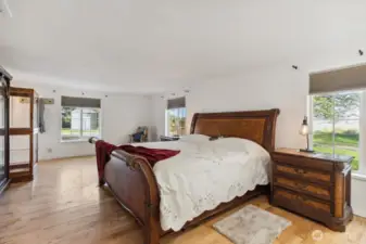 Huge primary bedroom.
