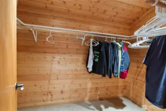 Primary Suite- Large walk-in closet