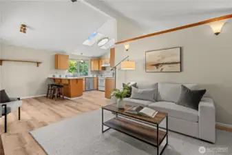 Family room looking towards breakfast bar and kitchen