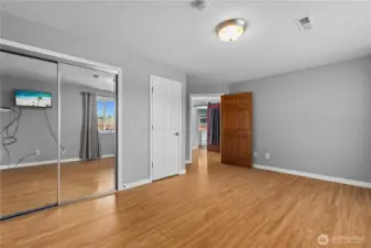 4th bedroom