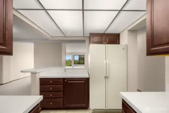 A practical kitchen that makes everyday living easy—ready to enjoy as is or refresh to suit your style.