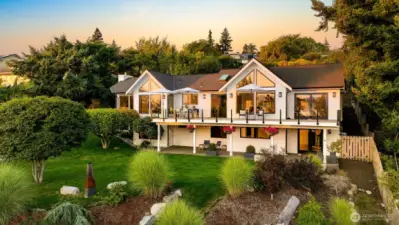 From its luxurious finishes to its seamless indoor-outdoor flow, this home is a celebration of the Pacific Northwest lifestyle. Every detail, every view, and every sunset reminds you that this isn’t just a place to live—it’s a place to thrive. In Edgemoor, elegance meets nature in perfect harmony, and this stunning home is the ultimate reflection of that union.