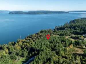 Hood Canal and Daybob Bay at your fingertips.