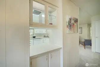Easy access to kitchen from dining room