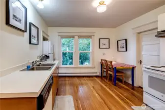 Upstairs Unit (A)