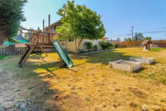 Slide with Garden Beds