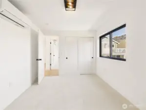 4th bedroom