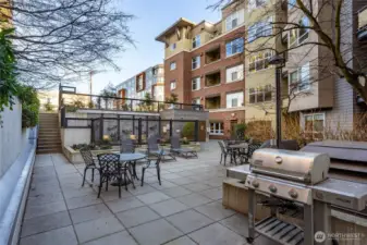High-end amenities are at your disposal here, including this fantastic terrace with BBQs and space to relax and enjoy with friends.