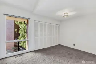 2nd bedroom.