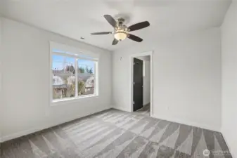 Bedroom 2 (w/ walk-in closet)