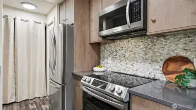 On-trend mosaic backsplash.