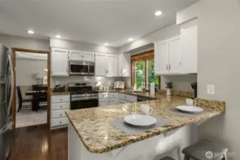 Brand new GAS range & microwave