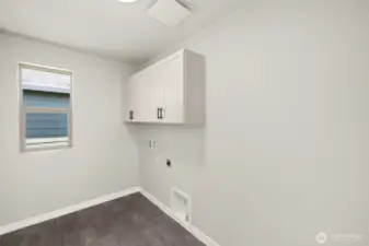 Photos of previously completed home. Actual colors and finishes will vary. Please see site agent for details.