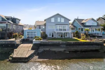 Waterfront home with an 1 bed ADU on the lower floor!