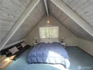 3rd Bedroom- Loft