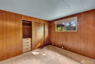 The 2nd bathroom has an access door to the main bathroom.
