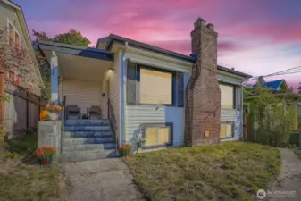 3 bed 1+ bath in Mt. Baker w/NR3 zoning