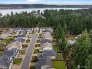 This home sits in an immaculate location, just 5 minutes to Downtown and/or Uptown Gig Harbor!
