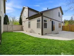 Outside fully fenced yard