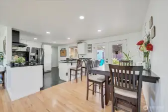 Let's venture in to this beautifully updated kitchen