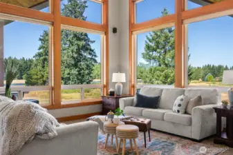 Enjoy BOTH water views and Mt. Rainier!