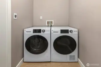 In unit washer/dryer.
