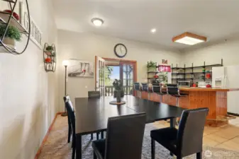 ADU: Kitchen and dining
