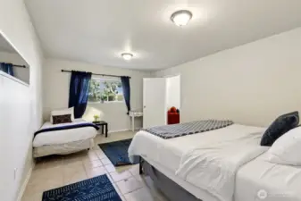 ADU: Downstairs bedroom