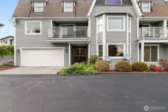 2 carage garage?  Sweet!