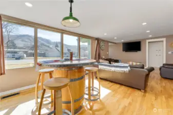 Massive views of the Butte from your living room