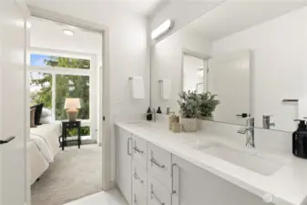 Photos are of a similar listing for illustrative purposes.