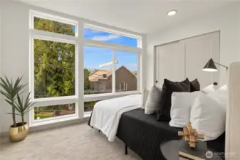Photos are of a similar listing for illustrative purposes.