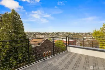 Photos are of a similar listing for illustrative purposes.