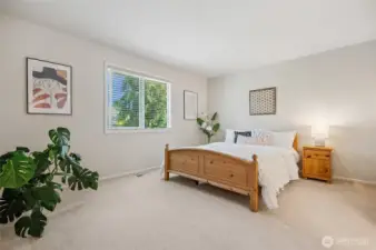 Upstairs 2nd Bedroom suite,