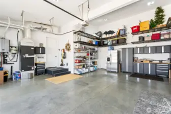 4 CAR ATTACHED GARAGE