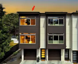 PERFECTLY LOCATED END UNIT!