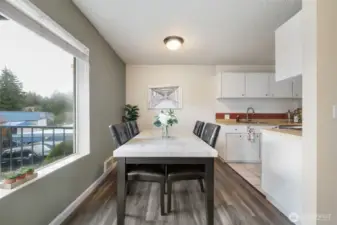 Large picture window in Dining area