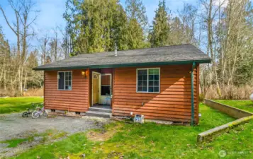 Guest quarters. 2 bed/1 bath.