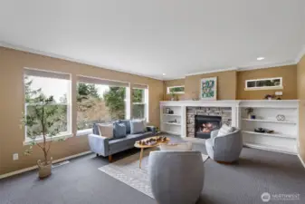 Large spacious family room with built-ins & gas fireplace.