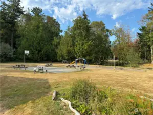 Jefferson Beach Playground