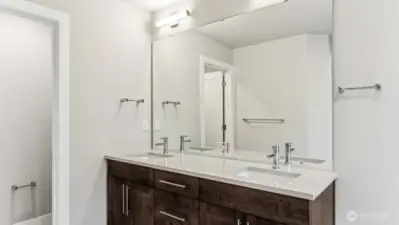 Photos are for representation only.  Features, colors and selections may differ from photograph. See site agent for details.