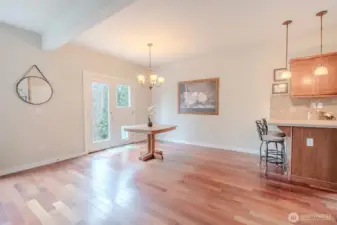 Dinning room w/ french doors to the patio